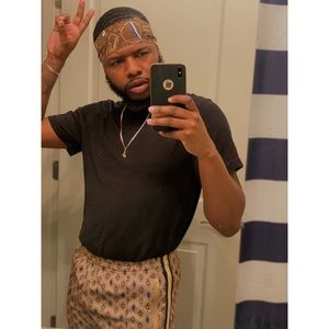 Meet your Posher, Anthony